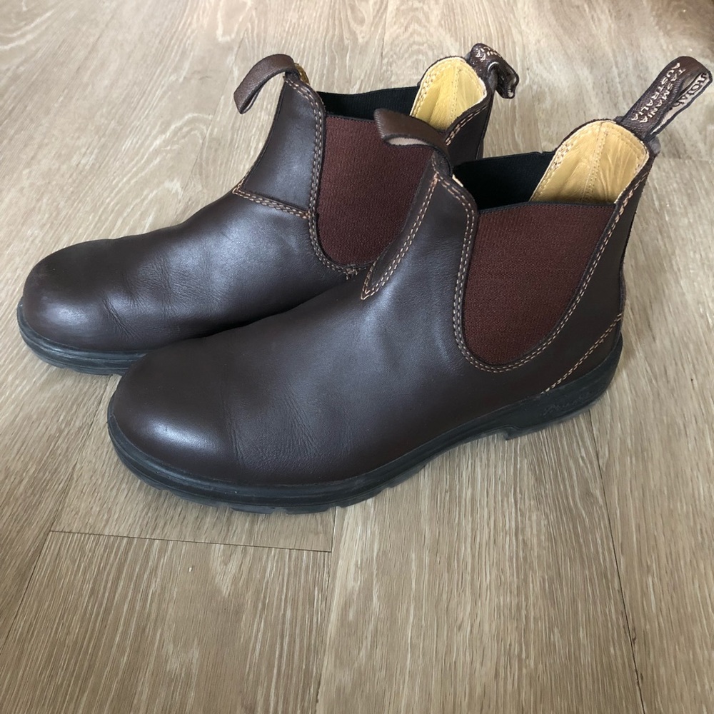 Men’s Blundstone 550 Boots (US SIZE 11)